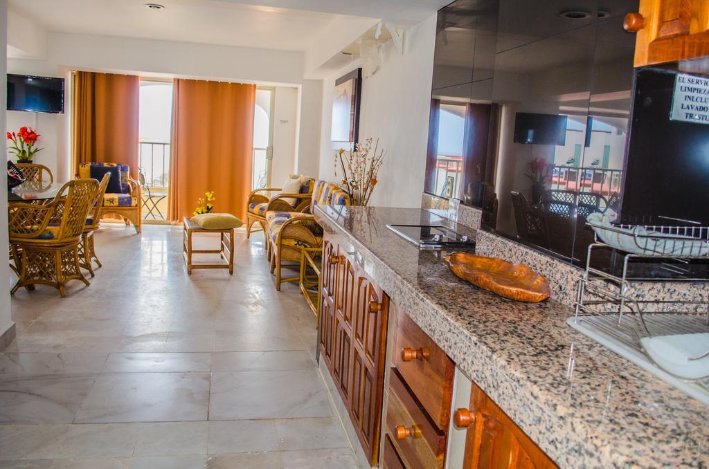 Enna Inn Ixtapa Departamentos Vista Al Mar Екстериор снимка
